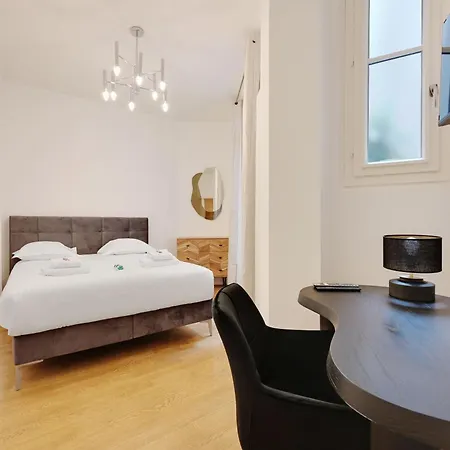 Apartment Superb With Terrace 2br-4p Trocadero Paris