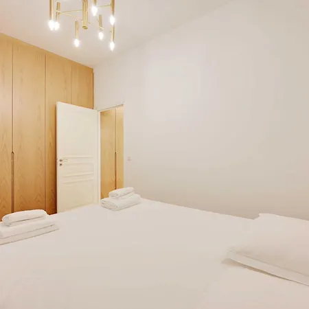 Superb With Terrace 2br-4p Trocadero Apartment