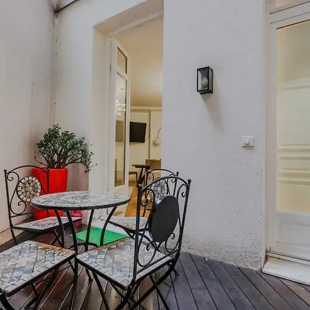 Superb With Terrace 2br-4p Trocadero *