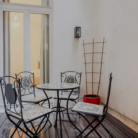 Superb With Terrace 2br-4p Trocadero *