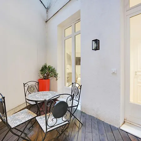Superb With Terrace 2br-4p Trocadero Appartement *